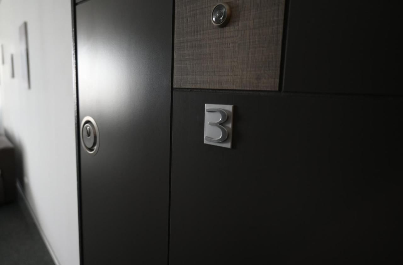 Luana Airport Apartments #3 Otopeni Eksteriør bilde